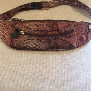 Moschino  Authentic waist belt bag